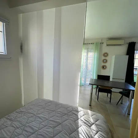 Location De Charme Апартаменти *