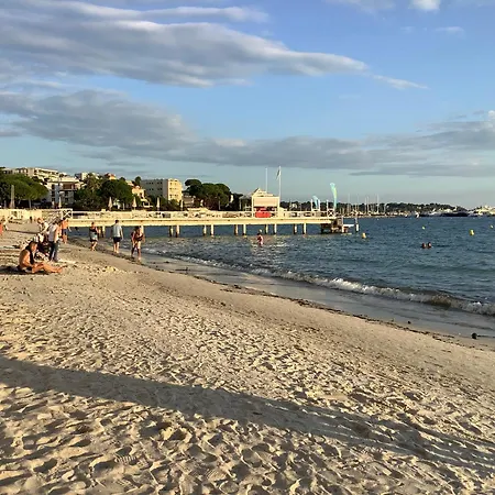 Апартаменти Location De Charme *