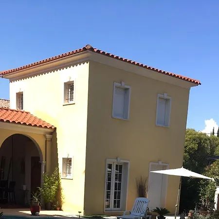 Apartament Location De Charme
