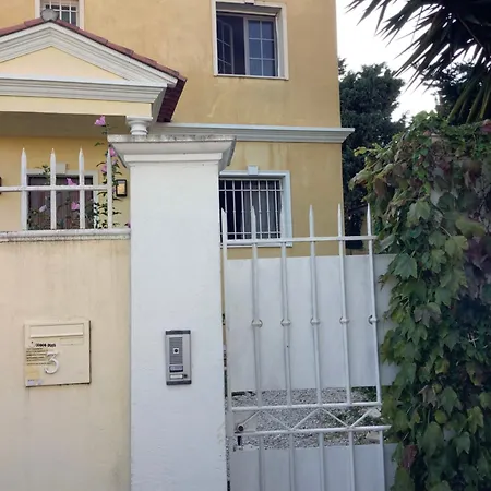 Apartament Location De Charme