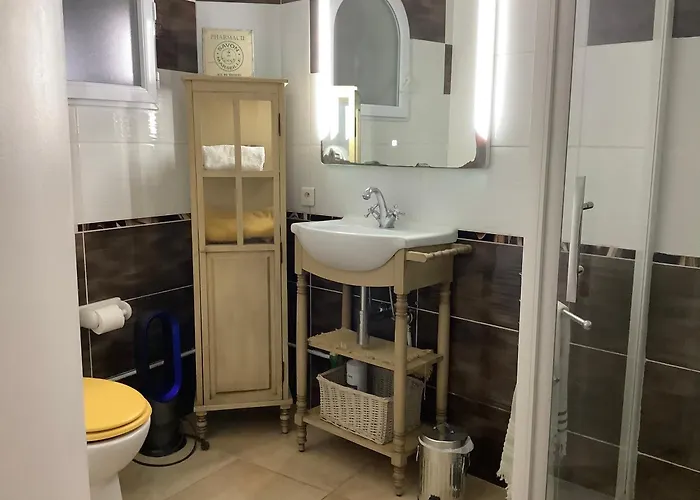 Location De Charme Antibes