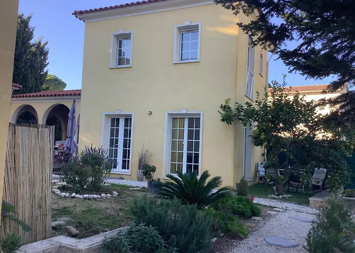 Location De Charme Antibes